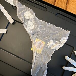 Bridal Delicate Floral Lace hair tie boho